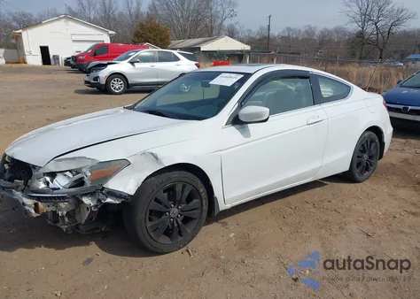 2009 Honda Accord 2.4 Ex-L z USA, uszkodzony, nr VIN 1HGCS12849A001161